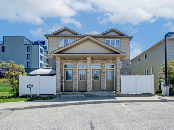 240 Westmeadow Drive Unit #15C, Kitchener, Ontario, N2N 0A1