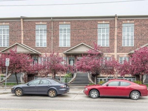 555 King Street E Unit #201, Kitchener, Ontario, N2G 2L9