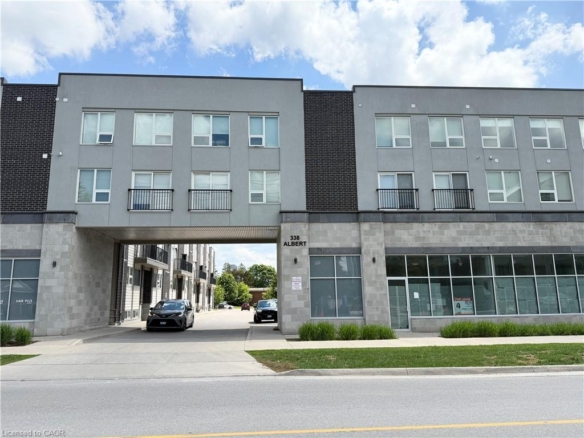 338 Albert Street Unit #114, Waterloo, Ontario, N2L 3T8